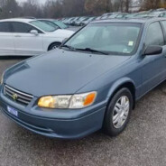 2001 Toyota Camry (Used)