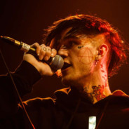 FlyPenguin †