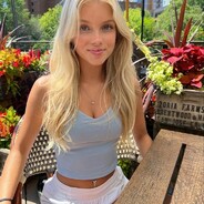 Alina💞