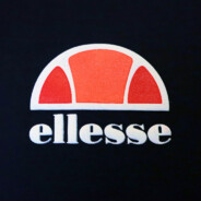 Ellesse чей бренд. Ellesse значок. Фирма одежды Ellesse. Ellesse старый логотип. Логотип Эллес.