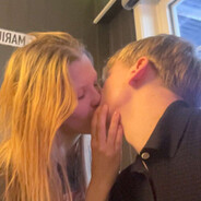 Steam profile avatar of lil torne