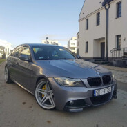 BMW E90 320D