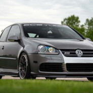 R32