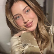 Mia 🦋