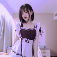 Tay bé chim bé :>>