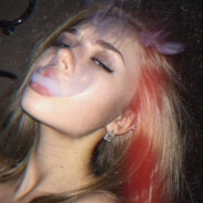 <3