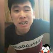 王瀚哲的爸