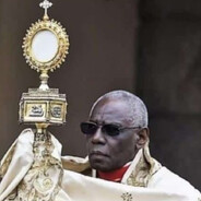 PADRE ANGOLANO